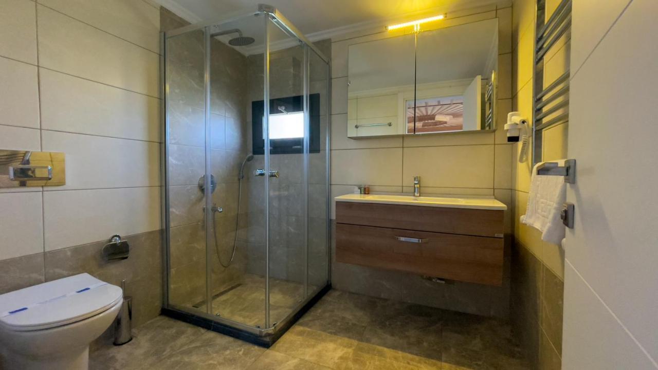Beacon Hill Suites 阿奇亚卡 外观 照片
