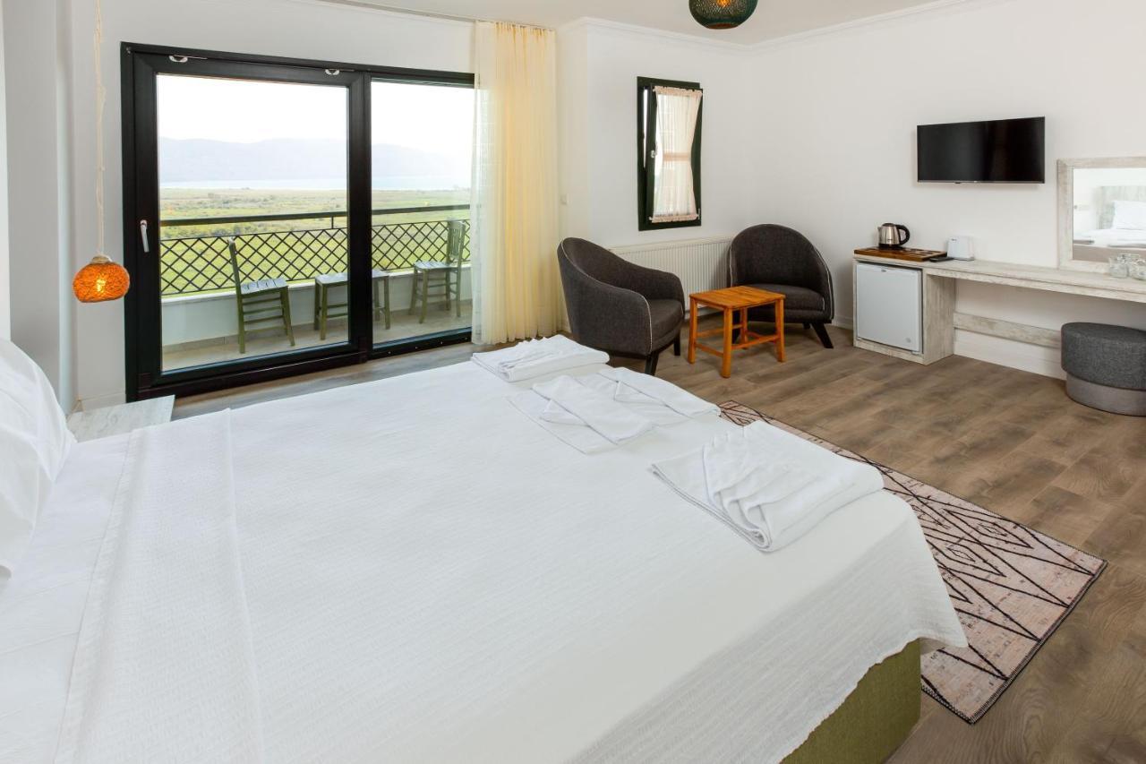 Beacon Hill Suites 阿奇亚卡 外观 照片