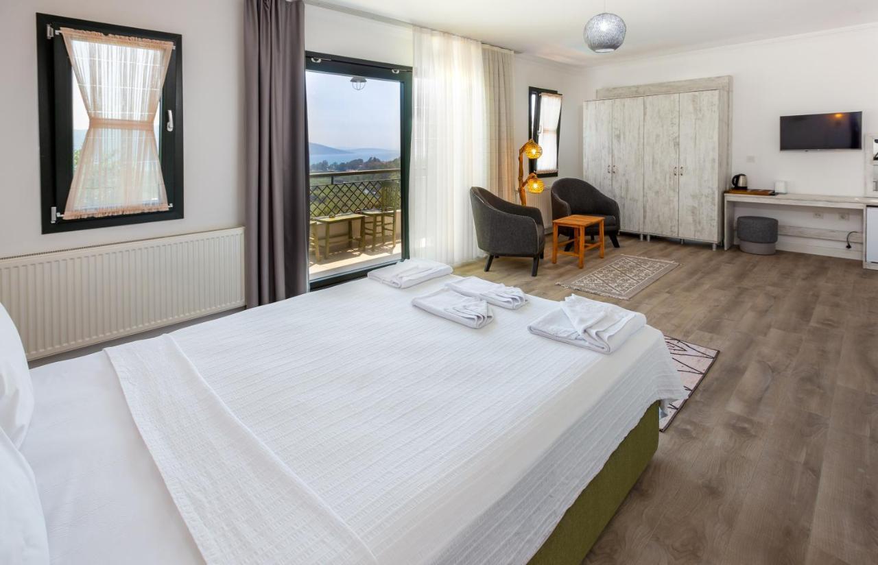 Beacon Hill Suites 阿奇亚卡 外观 照片